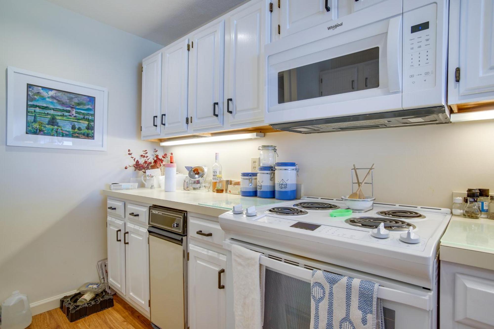 Breezy Oak Bluffs Condo - Steps To Inkwell Beach! מראה חיצוני תמונה